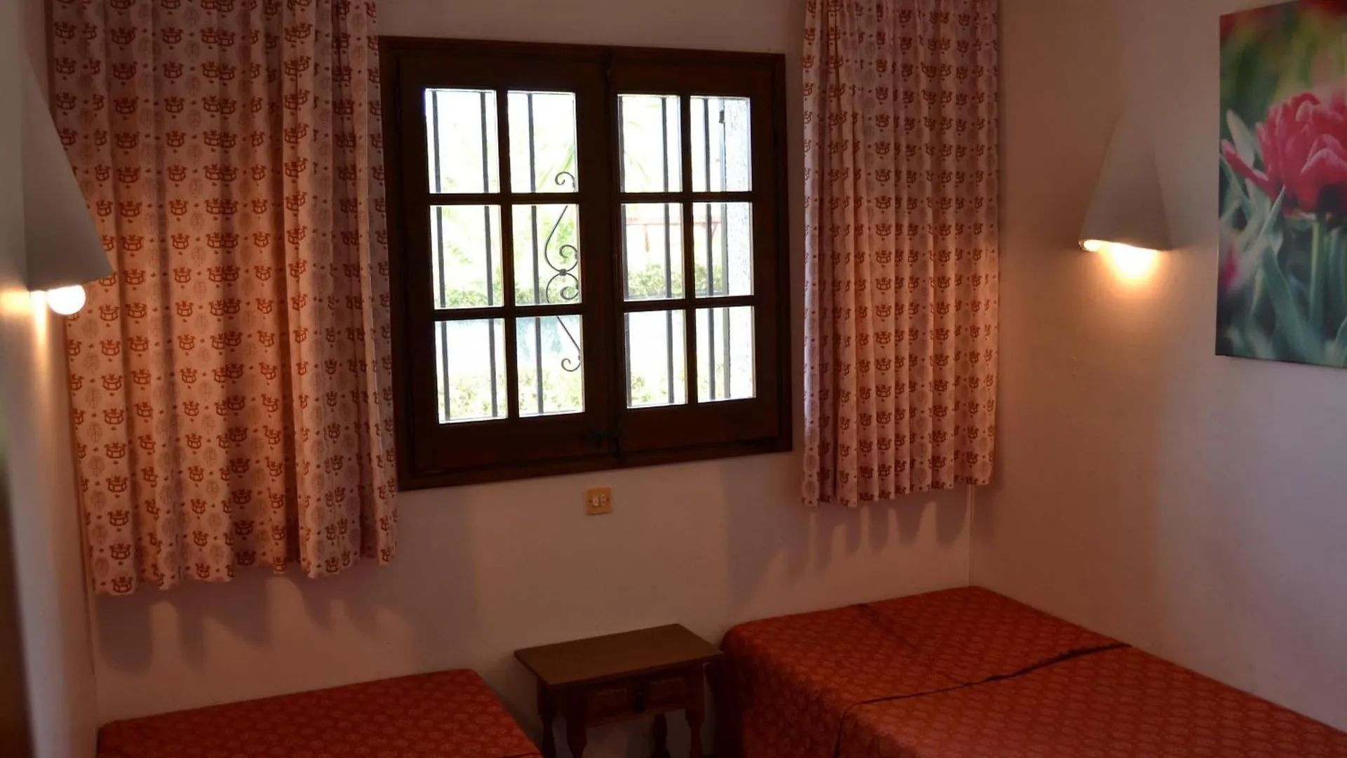 Casa Vacacional Tranquila Con Piscina, Jardin Y Cerca De La Playa En L'Estartit - Es-323-29 Villa 0*,