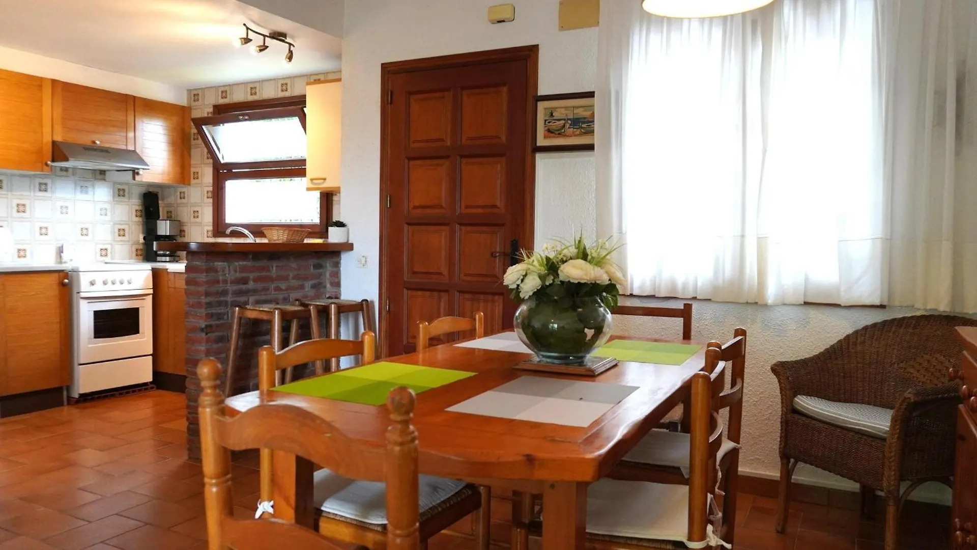 Casa Vacacional Tranquila Con Piscina, Jardin Y Cerca De La Playa En L'Estartit - Es-323-29 Villa