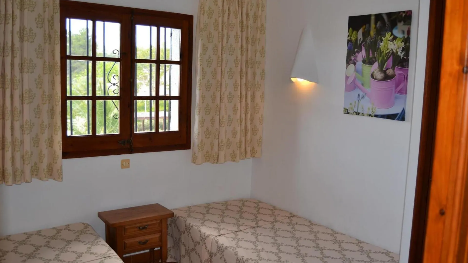 Casa Vacacional Tranquila Con Piscina, Jardin Y Cerca De La Playa En L'Estartit - Es-323-29 Villa